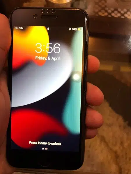 iPhone 8 64gb Non-PTA water resistant