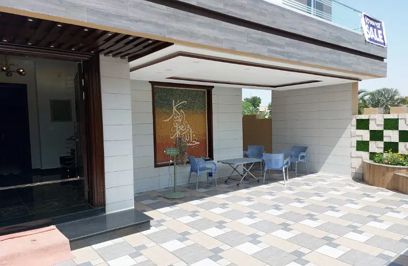 13 Marla Corner Brand New Luxurious House Shaheen Block Bahria Town