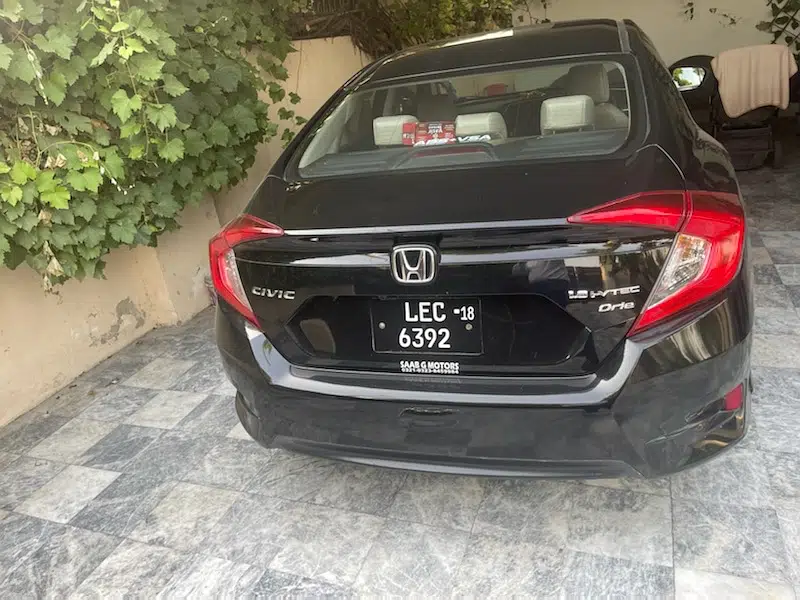 Honda Civic Rs 3,800,000