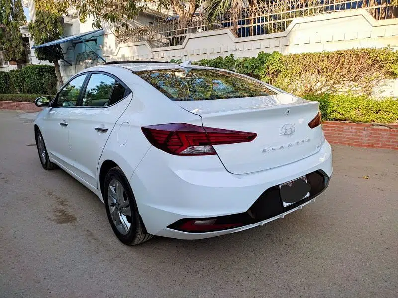 HYUNDAI ELANTRA GLS MODEL 2021 REGISTER 2022 Rs 4,975,000