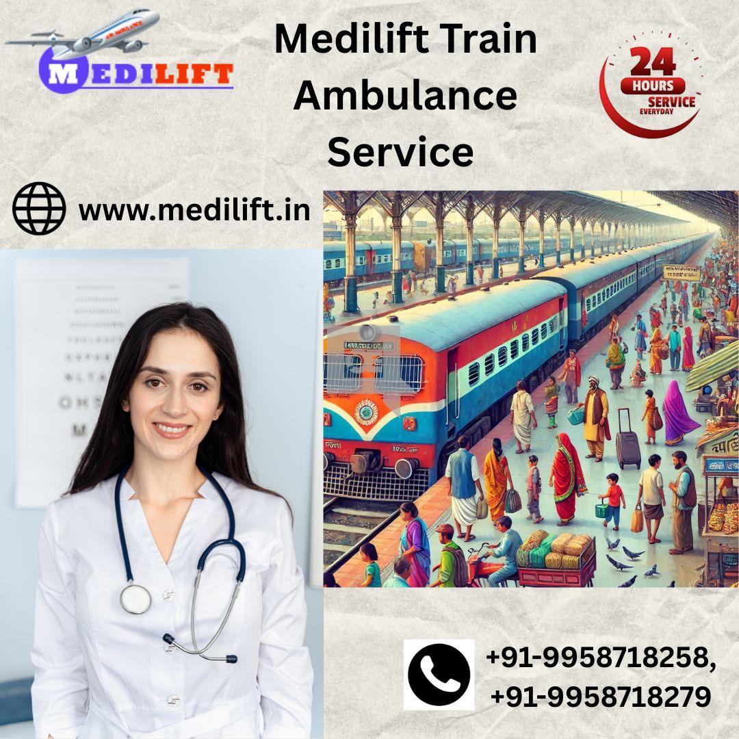 Medilift Train Ambulance Services in Delhi offers Quick Patient Trans