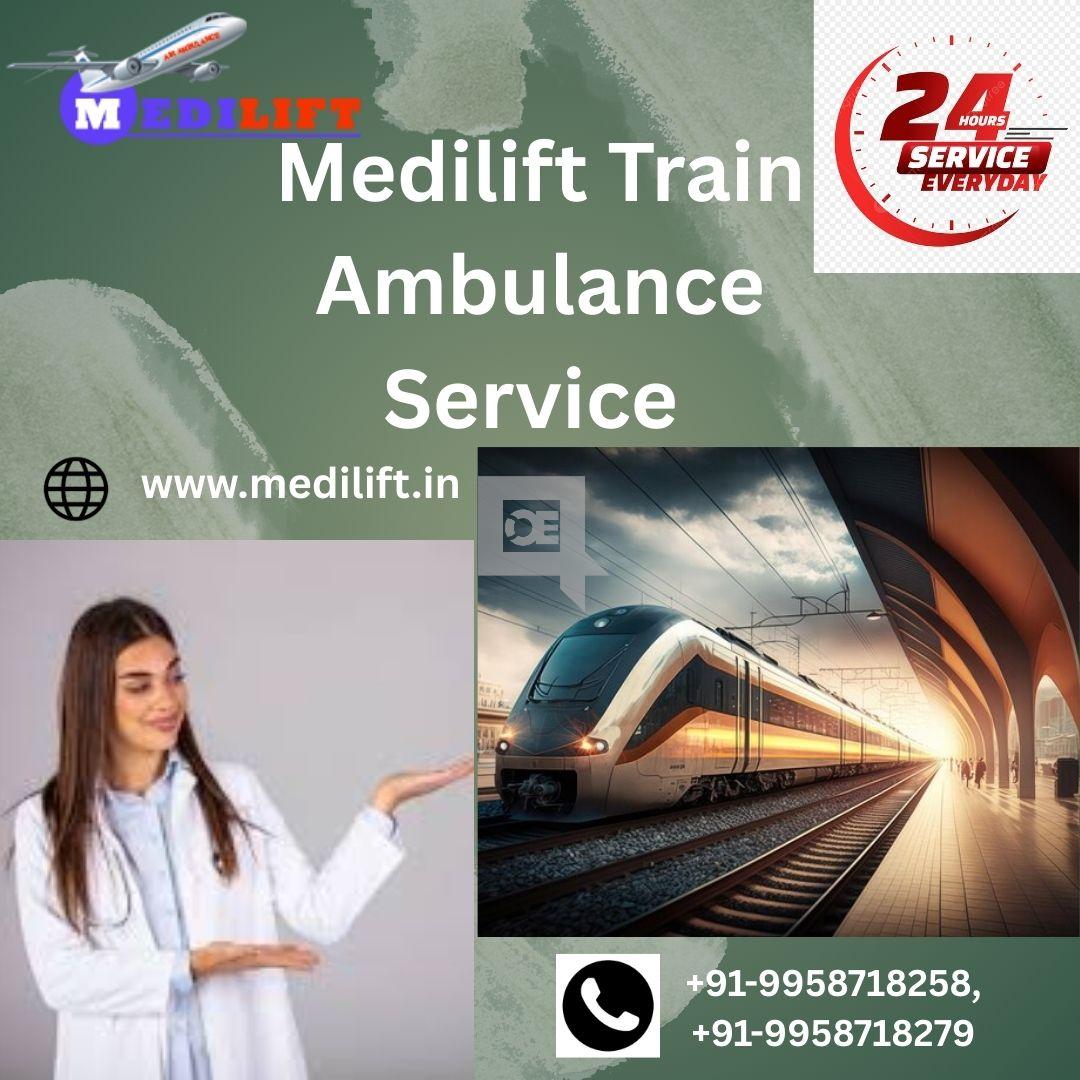 Choose Medilift Train Ambulance in Mumbai for Exceptional Care during