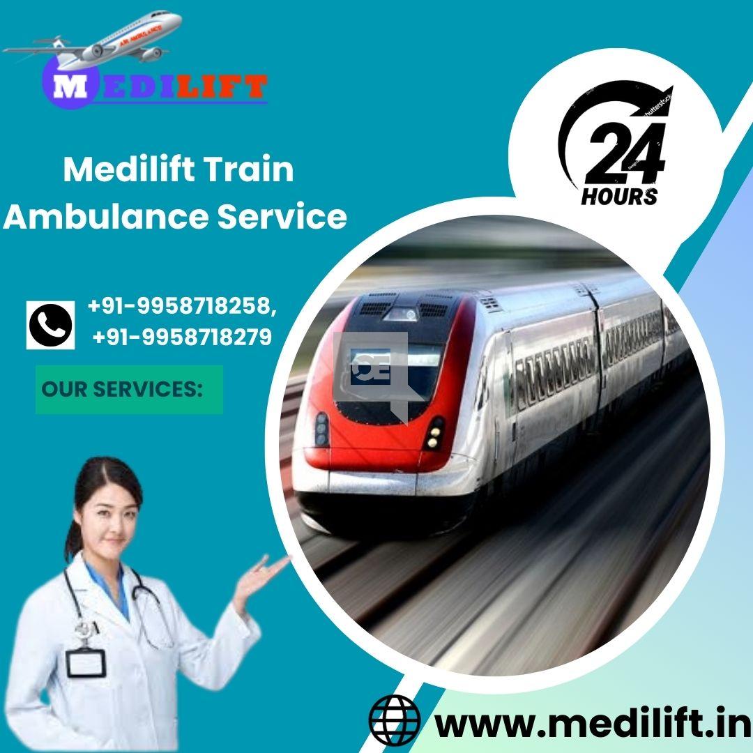 Medilift Train Ambulance is Available in Jamshedpur with Unique
