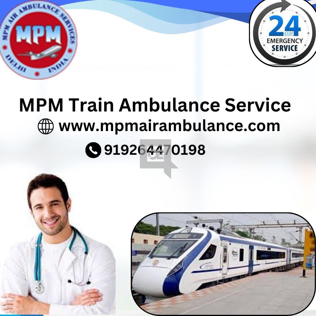 MPM Train Ambulance Services in Nagpur Helps Move Patients between Hos