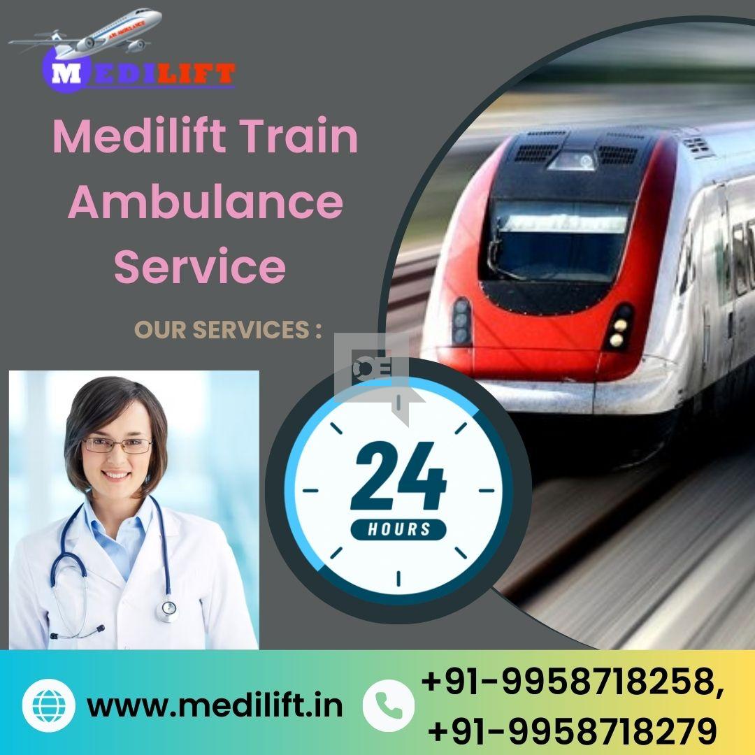 Hire Medilift Train Ambulance in Bangalore with modern medical tools